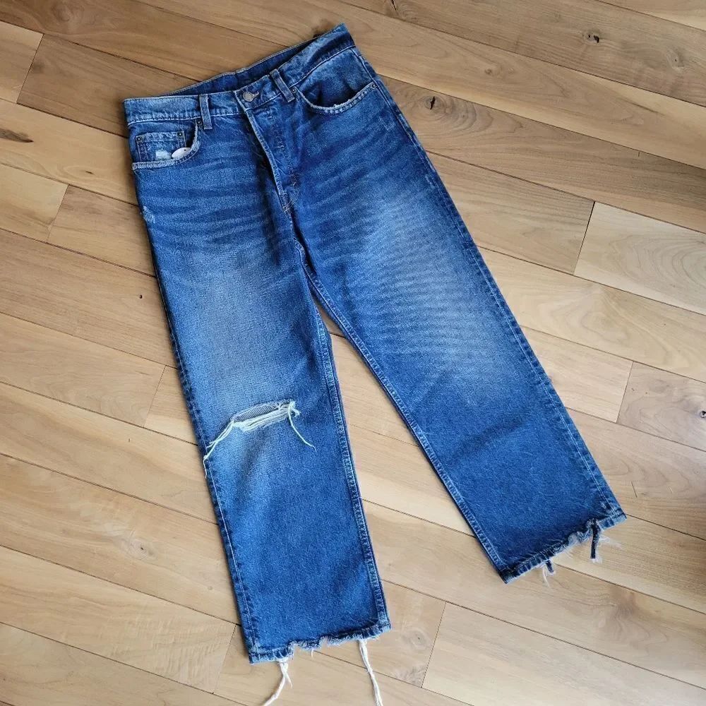 Cheap Monday "Sound" Straight Distressed Cropped Jeans size 27